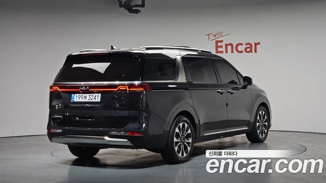 Kia Carnival 2022 — Şəkil 2/20
