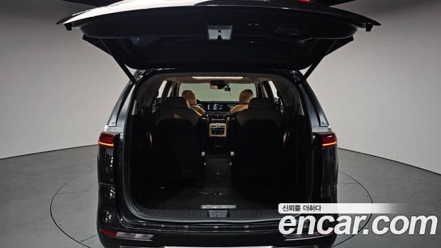 Kia Carnival 2022 — Şəkil 20/20