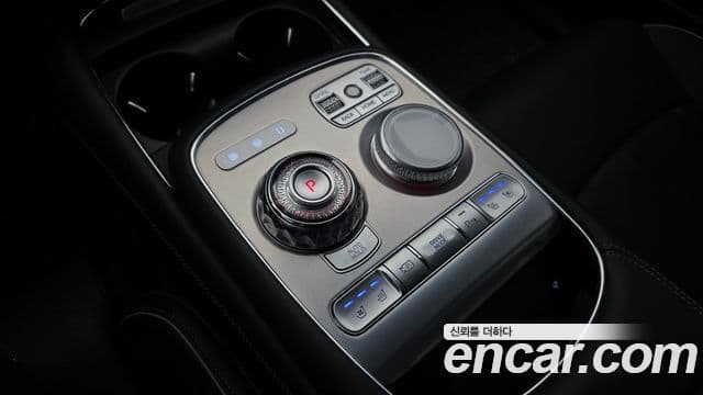 Genesis G90 2022 — Şəkil 9/19