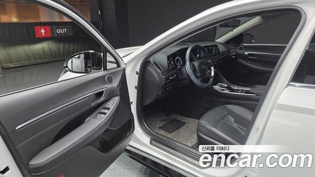 Hyundai Sonata 2022 — Şəkil 8/20