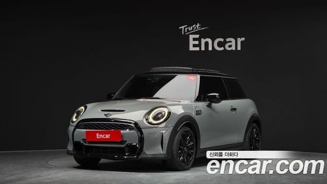 Mini Cooper S 2022 — ფოტო 1/20
