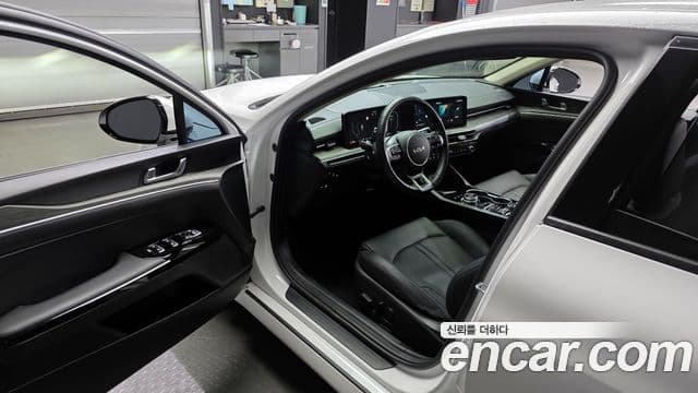 Kia K5 2024 — ფოტო 10/20
