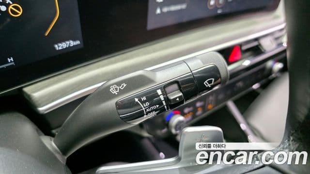 Kia K5 2024 — ფოტო 15/20