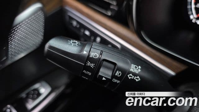Kia Mohave The Master 2020 — Photo 9/32