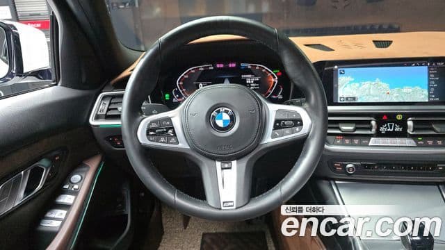 BMW 3 Series 2022 — Фото 13/20