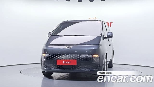 Hyundai Staria 2022 — ფოტო 3/20