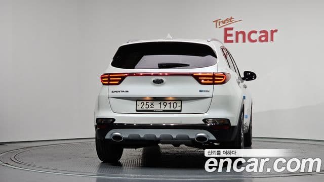 Kia Sportage The Bold 2018 — ფოტო 4/20