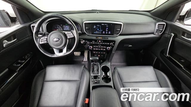 Kia Sportage The Bold 2018 — ფოტო 7/20