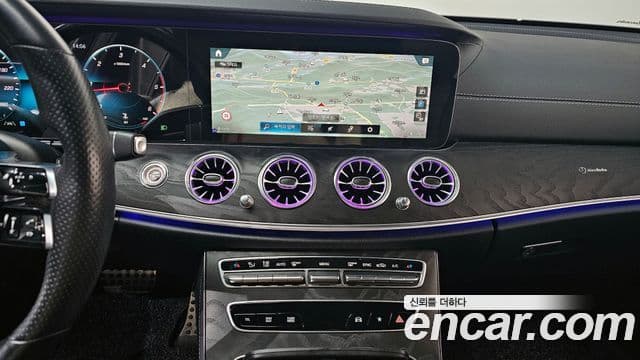 Mercedes-Benz E-Class 2020 — фото 14 из 20