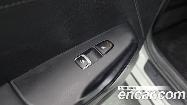Kia K5 2024 — Şəkil 19/20