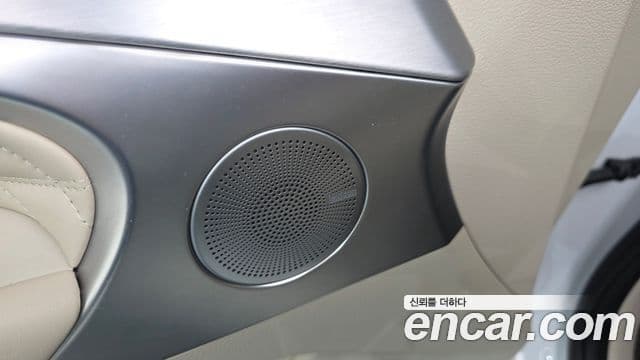 Genesis G70 2019 — Photo 35/37