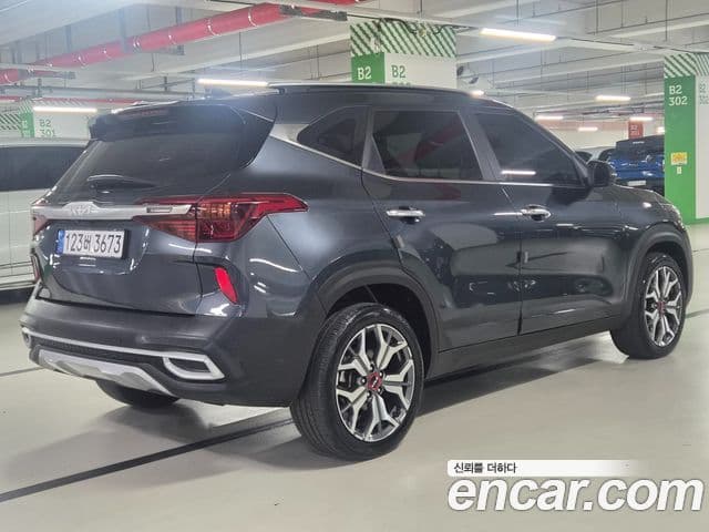 Kia Seltos 2022 — Şəkil 2/20
