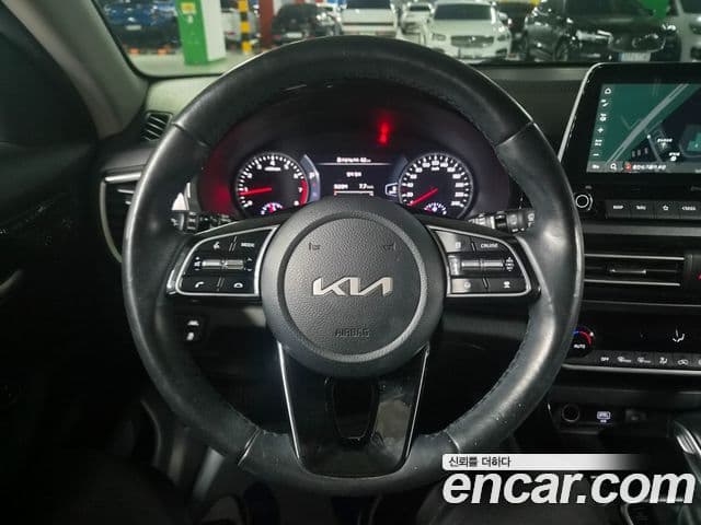 Kia Seltos 2022 — Şəkil 4/20