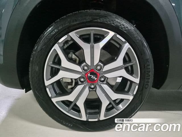 Kia Seltos 2022 — Şəkil 20/20