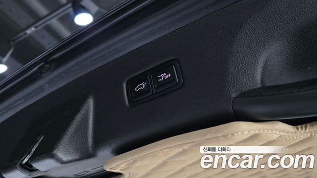 Kia Carnival 2022 — Şəkil 19/20