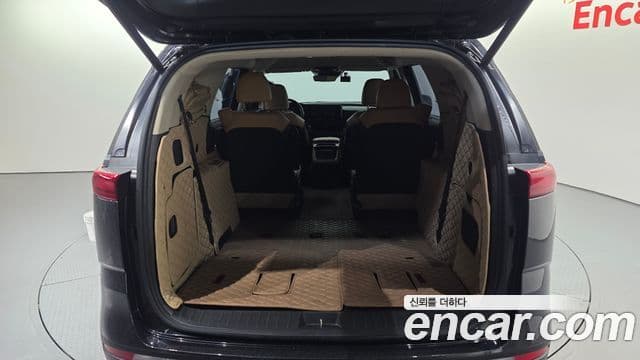 Kia Carnival 2022 — Şəkil 20/20