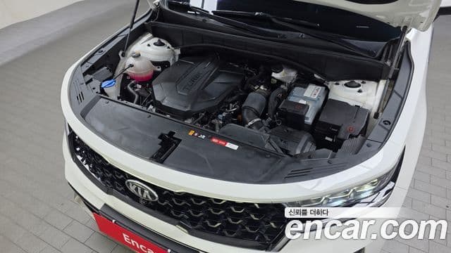 Kia Sorento 2021 — Фото 6/20