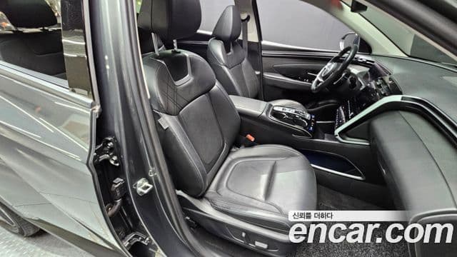 Hyundai Tucson Hybrid 2022 — Photo 10/33