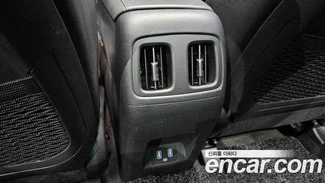 Hyundai Tucson Hybrid 2022 — Photo 4/33