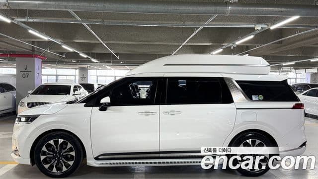 Kia Carnival 2022 — фото 3 из 20