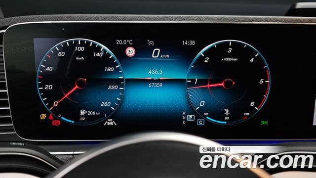 Mercedes-Benz GLE-Class 2019 — фото 8 из 20