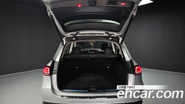 Mercedes-Benz GLE-Class 2019 — ფოტო 20/20