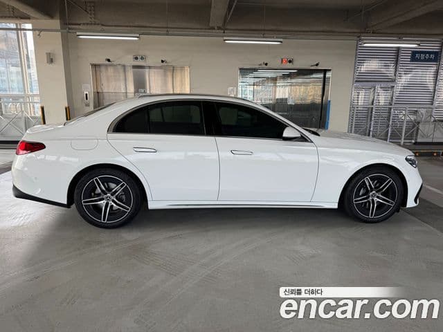 Mercedes-Benz E-Class 2025 — Şəkil 8/20