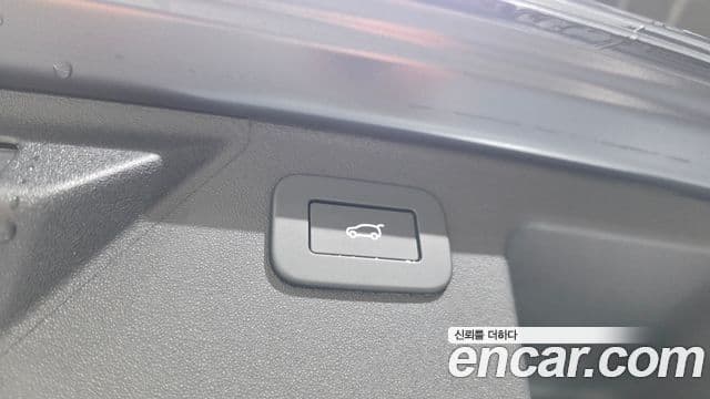 Land Rover Discovery Sport 2025 — фото 20 из 20
