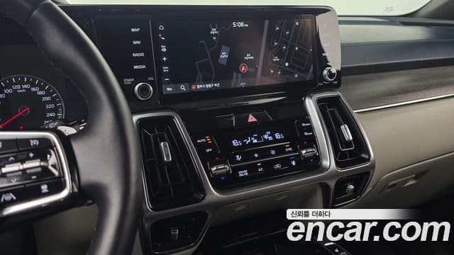Kia Sorento 2021 — Şəkil 14/20
