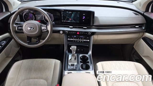 Kia Carnival 2020 — Фото 7/20