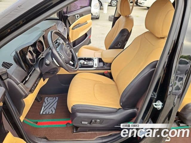 Kia Carnival 2021 — Şəkil 9/20