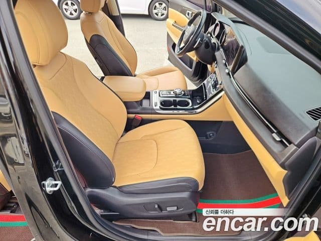 Kia Carnival 2021 — Şəkil 12/20