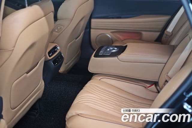 Genesis G80 2020 — Şəkil 19/20