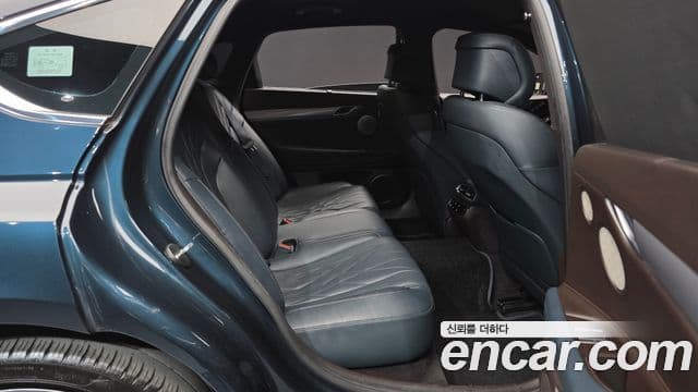 Genesis Electrified G80 2021 — Şəkil 11/20
