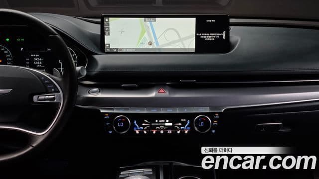 Genesis Electrified G80 2021 — Şəkil 12/20