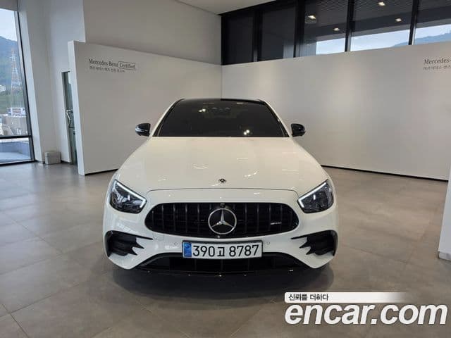 Mercedes-Benz E-Class 2023 — Şəkil 9/17