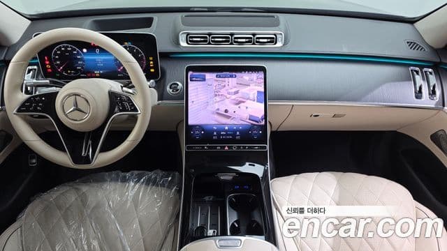 Mercedes-Benz S-Class 2023 — Photo 5/20
