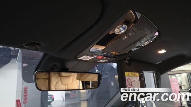 Kia Sorento 2022 — Şəkil 18/20