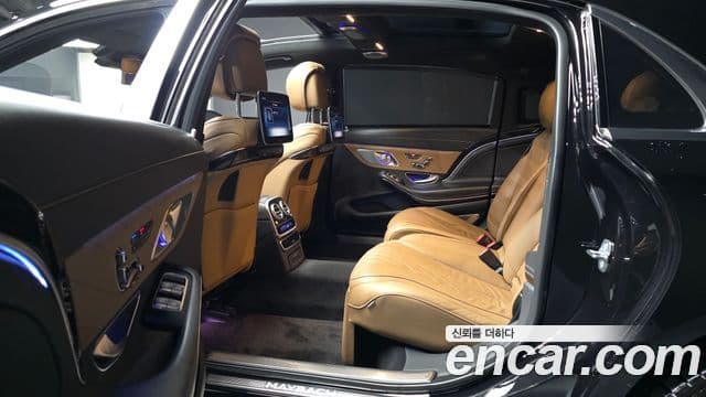 Mercedes-Benz S-Class 2019 — фото 12 из 20