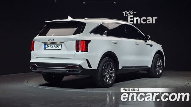 Kia Sorento 2022 — Şəkil 2/20