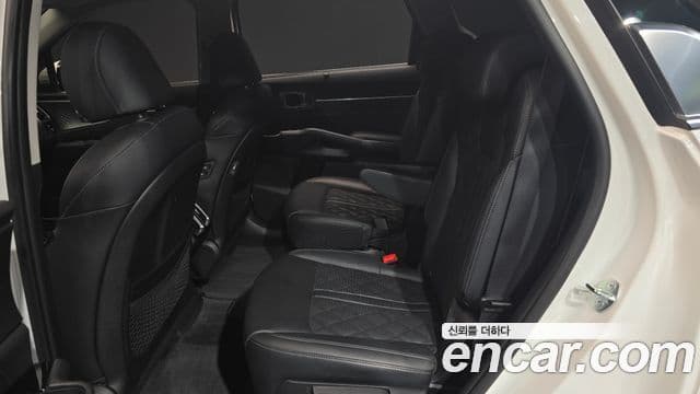 Kia Sorento 2022 — Şəkil 11/20