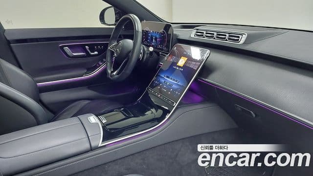Mercedes-Benz S-Class 2025 — Photo 18/20