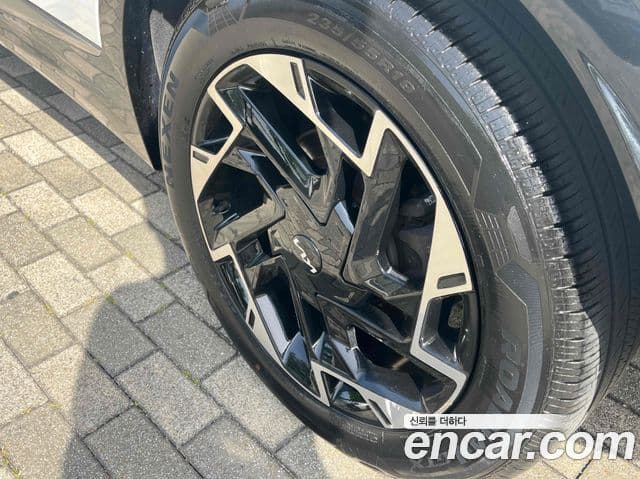 Kia Sportage 2022 — ფოტო 7/20