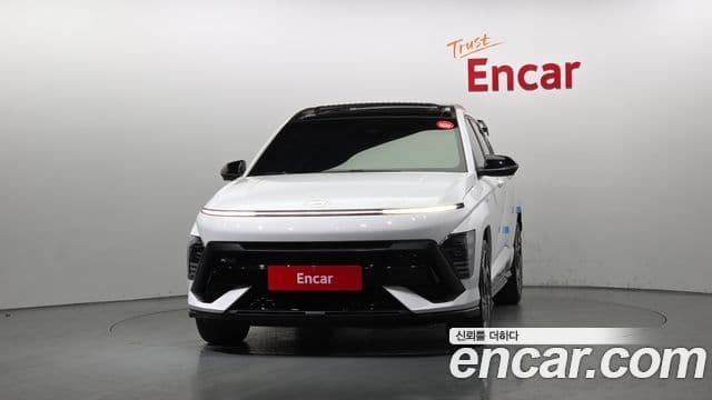 Hyundai Kona Hybrid 2023 — ფოტო 9/20