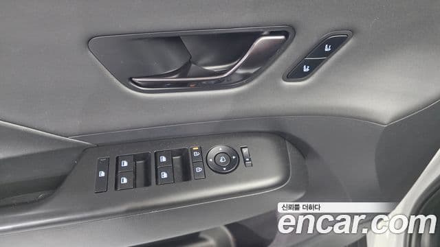 Hyundai Kona Hybrid 2023 — ფოტო 20/20