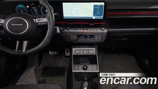 Hyundai Kona Hybrid 2023 — ფოტო 8/20