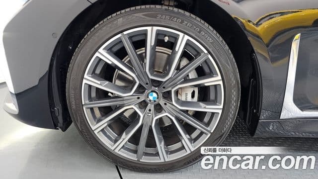BMW 7 Series 2019 — Şəkil 5/20