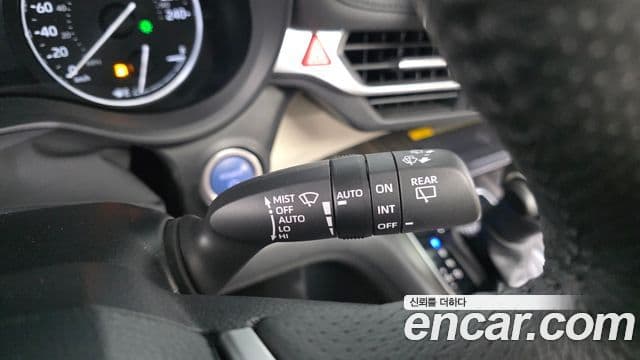 Toyota Sienna 2022 — ფოტო 16/20