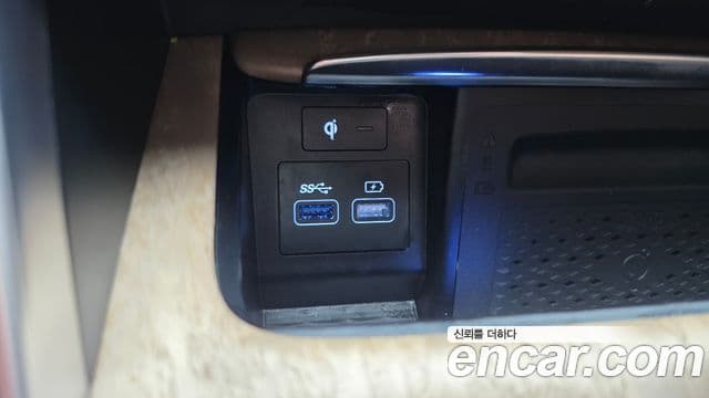 Genesis GV80 2021 — ფოტო 20/34