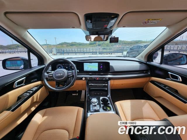Kia Carnival 2022 — Şəkil 10/20